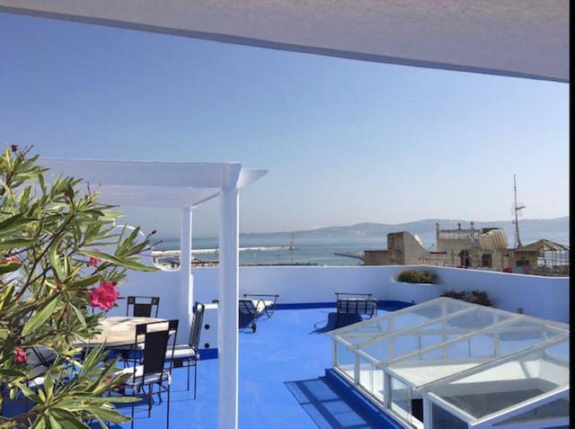 Tanger *Riad El Pacha* Riad Avec Vu Sur La Mer Kültér fotó